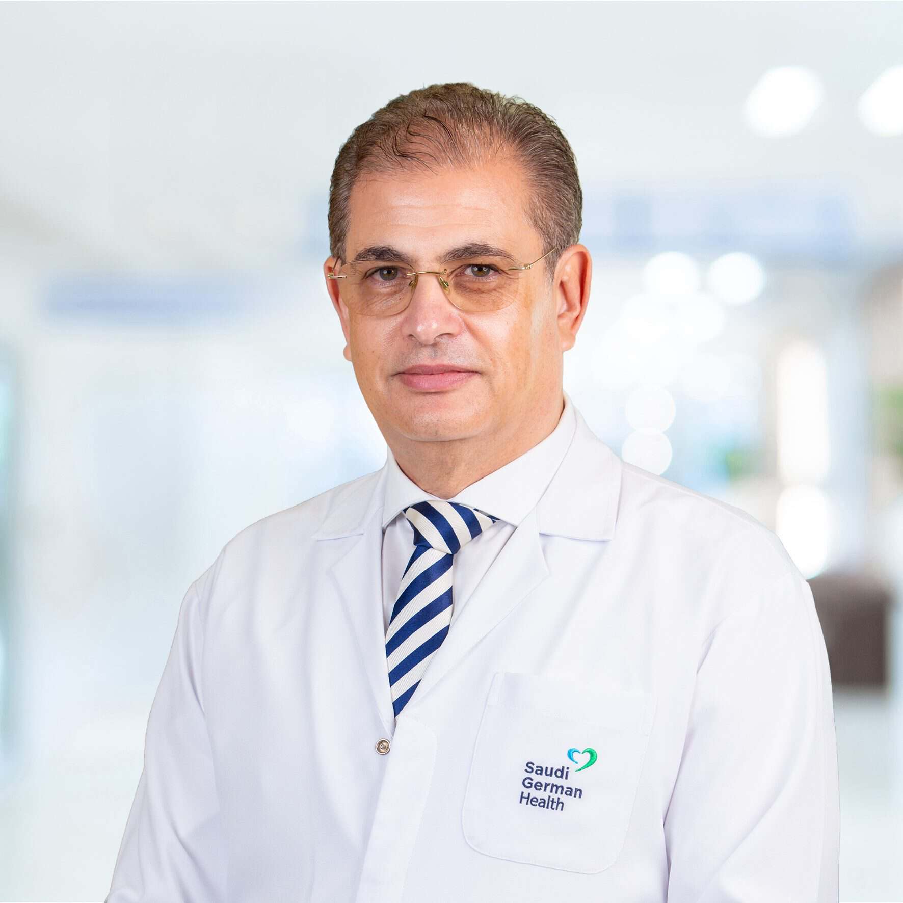Dr. Amr ElShawarbi